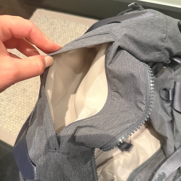 The North Face Gray Laptop Bag - Picture 9 of 14